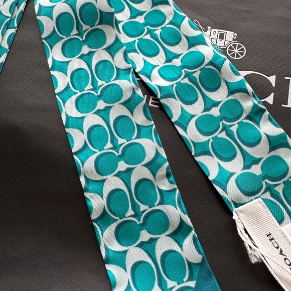 NWT Coach Signature Twilly Scarf in Bright Turquoise - Picture 1 of 5